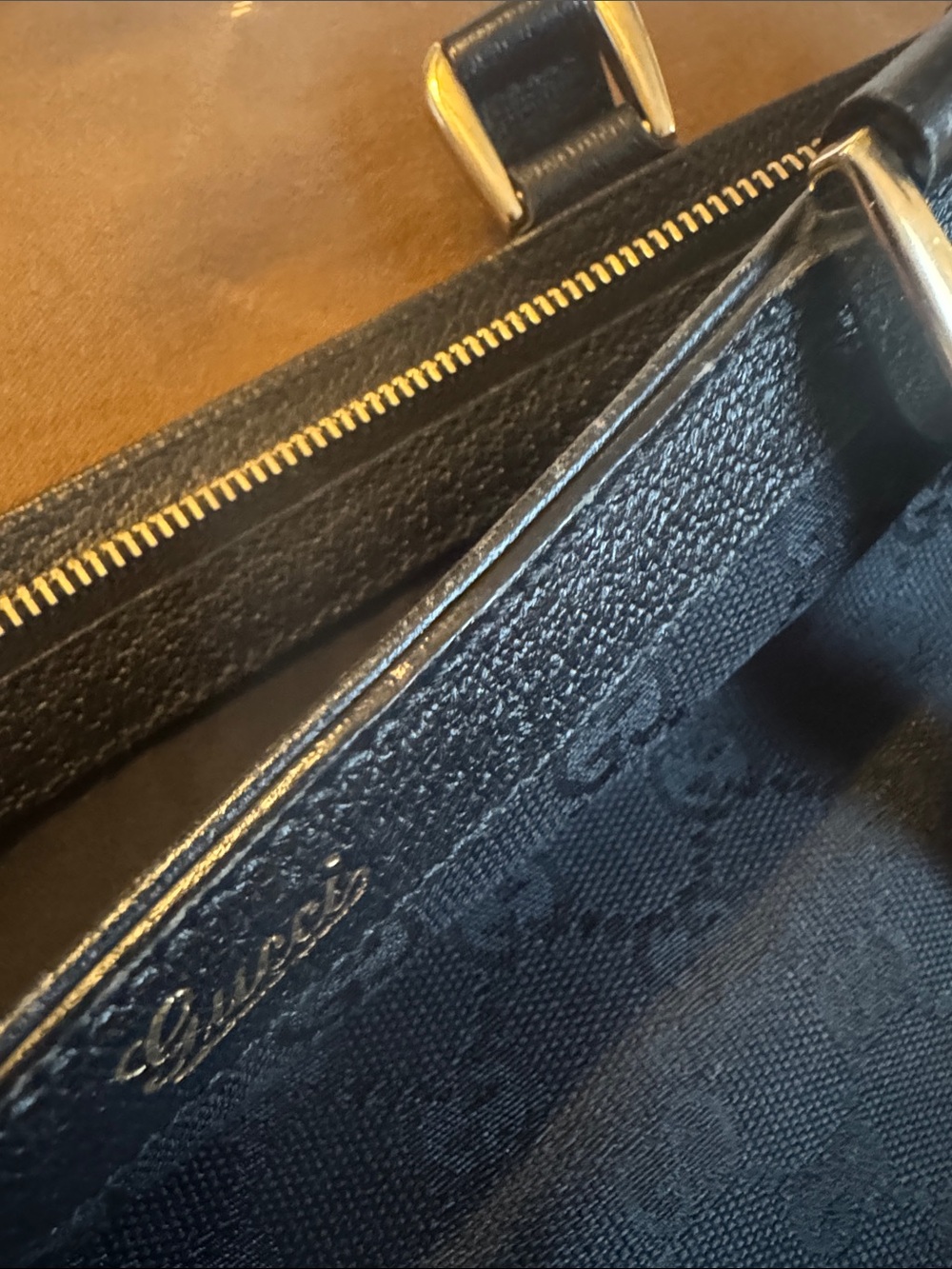 Gucci Black Leather and Canvas Tote with wallet, Gold Hardware and dusty!!!! - Picture 10 of 14